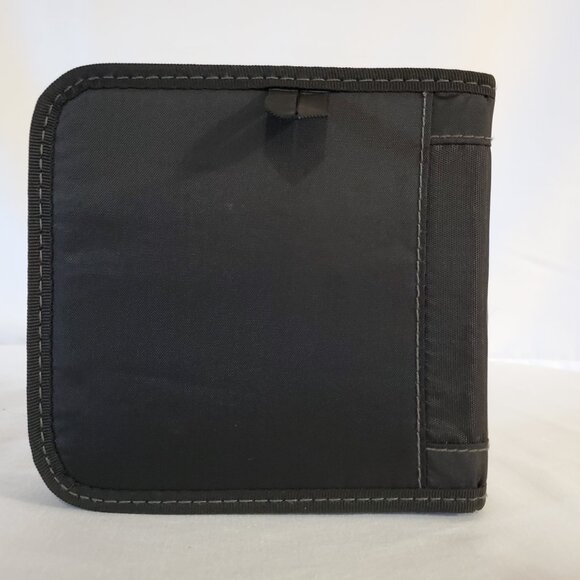 Case Logic CD Wallet / Travel Case – (16) CD Capacity – Black Nylon Exterior - Picture 8 of 11